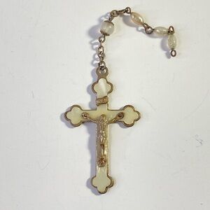 Mother of Pearl Inlay Crucifix Pendant with Short Rosary Chain